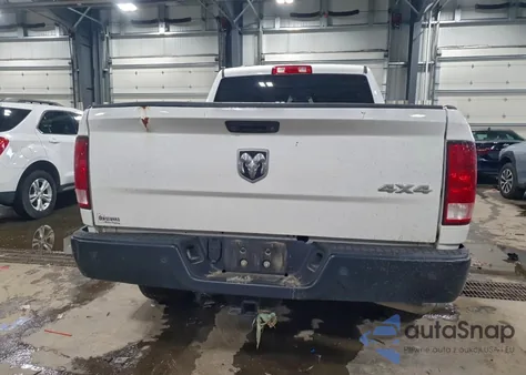 2022 Ram 1500 Classic Tradesman z USA, uszkodzony, nr VIN 1C6RR7FT7NS208399